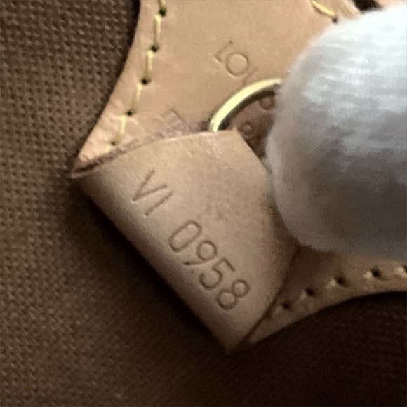 LOUIS VUITTON Monogram Ellipse PM Handbag Vintage LV Lock Key LV Dust Bag COA - Picture 7 of 15